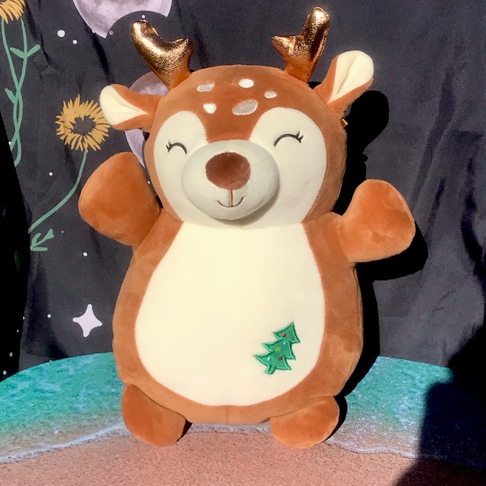 14” Squishmallow Hug Mees Dawn the Fawn Holiday Edition Christmas Tree 🎄🦌